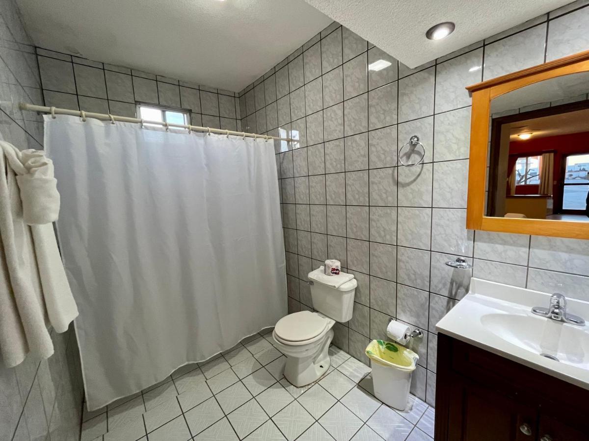 גואררו נגרו Hotel Los Caracoles מראה חיצוני תמונה